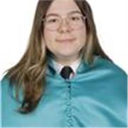 Profesora de inglés y lengua castellana para cursos de educación primaria y secundaria.