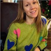 Educatrice bilingue inglese/italiano con solida esperienza internazionale (UK e Italia).