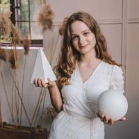 Varvara Privatlehrerin aus Berlin