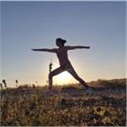 Profesora titulada en Yoga con experiencia de 1 año.