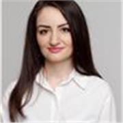 Profesora de Inglés para personas de 14 años y mayores, para todos los niveles. 