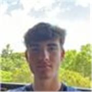 estudiante de grado de administración de empresas en Esade, ofrezco clases desde primaria hasta bachillerato.