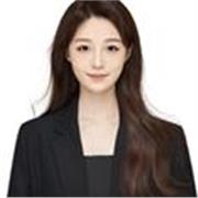Classical piano teacher with 7 years’ experience, offering online lessons for beginners to advanced students.