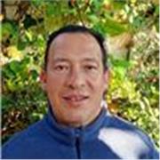 Maestro de Ingles con más de 20 años de experiencia enseñando adultos de todos los niveles