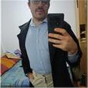 Profesor de teatro, para todas las edades. Con ganas de enseñar y de aprender a la vez.