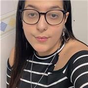 Profe de inglés creativa: clases con Canva, juegos, música y buen rollo asegurado