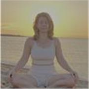 🧘‍♀️ Yoga Postural & Vinyasa ACH Online | Respira, Alinea y Libera el Estrés desde Casa