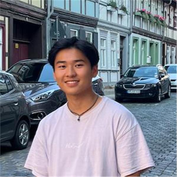 Ziang Chen | Online Chinesischlehrer