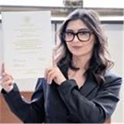 Se cerchi aiuto per lo studio di italiano e grammatica, hai trovata la persona giusta!