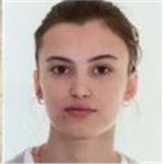 Diplomata in liceo classico con certificazione Cambridge C1 insegna inglese (bambini possibilmente)