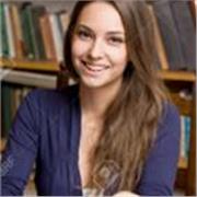 Étudiante en langues propose aide aux devoirs et cours d'Anglais pour collégiens .
