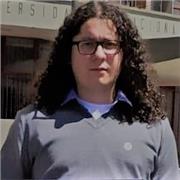 Profesor de Historia para estudiantes de primaria y secundaria