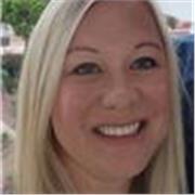 Primary and university support tutor with teaching experience, offering friendly, personalised online lessons based in Leeds.