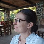 Maîtriser l'espagnol vous permettra de voyager dans toute l'Amérique latine, de travailler peut-être un jour à l'international ou tout simplement de franchir les Pyrénées pour aller saluer nos voisins espagnols.