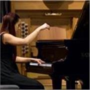 LEZIONI DI PIANOFORTE SU PIANOFORTE A CODA 
​