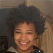 Étudiante en 2ème année de médecine, professeure d’anglais. Certification CLES B1. Je donne des cours particuliers pour tout types de personnes de 6 à 18 ans