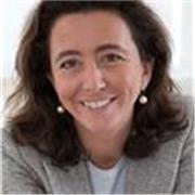 Directiva con +20 años de experiencia en grandes consultoras y empresas , experta en transformación digital/data/IA y marketing. 