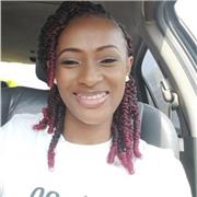 I give online private lessons tailored to your level and learning needs.