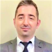 Experienced and a professional tutor for English
