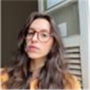 Com vivência internacional de dois anos ofereço aulas de inglês para adultos e crianças