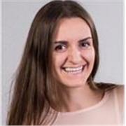 I provide tailored English lessons in a calm and engaging way. 