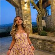 Offro Ripetizioni di Matematica. Ho il diploma di maturità scientifica (98/100) e due lauree:Economia Aziendale e Statistica (110)