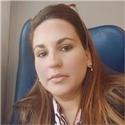 Madrelingua spagnolo, con una laurea in scienze dell'Educazione. Ho lavorato 7 anni con bambini tra 3 e 7 anni.
