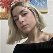 Studentessa universitaria offre ripetizioni di letteratura italiana, storia, storia dell’arte