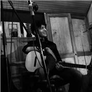 Maestro de música: flauta traversa, cuatro, guitarra, teoría. Para todas las edades