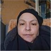 Dynamique et bienveillante, je deviendrais votre guidance pour vous amener à la réussite. 