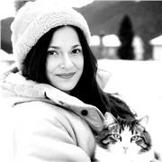 Insegnante di italiano impartisce ripetizioni di letteratura italiana e storia nelle sciole secondarie di primo e secondo grado