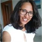 Madrelingua di spagnolo, offre supporto allo studio della lingua, ripetizioni dopo scuola e aiuto compiti