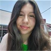 Profesora de primaria, apta para todas las edades.