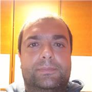 Profesor de apoyo con ganas de enseñar tanto en modo presencial como online