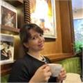 Merhaba ben Beyza. İngilizce öğretmeniyim. 2016’dan beri çeşitli yaş grupları ve seviyelerde eğitim veriyorum.