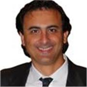 Fotografo Professionista con 35 anni d’esperienza, docente di Fotografia in Accademia, impartisce lezioni di fotografia, programmi personalizzati in base alle specifiche esigenze