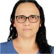 Profesora de materias de salud en toda población