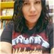 Professora de português, formada pela Universidade Federal da Grande Dourados (UFGD) e em Pedagogia