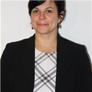 Laureata in lingue impartisce lezioni online di inglese e francese scritto e conversazione a studenti e lavoratori che vogliano migliorare il loro livello linguistico