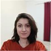 Profesora titulada en mindfullnes y coaching en psicología personal y emocional con dos años de experiencia 