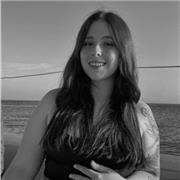 Profesora de repaso particular de música a nivel escolar