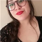 Holi! Ofrezco enseñar inglés con paciencia, respeto y dedicación tanto para niños como para adultos online y presencial. Answer me