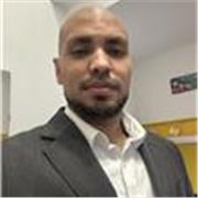 Profesor con capacidad para todas las edades en niveles básicos a intermedio.