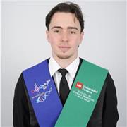 Graduado en biotecnología, con amplio conocimiento en Biología, química, matemáticas y otras ramas de ciencias relacionadas. Experiencia previa docente