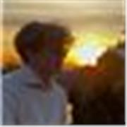 Hai bisogno di una mano con i compiti, il metodo di studio o l’inglese? Ci penso io, con pazienza e chiarezza! 