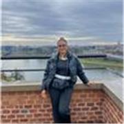 Doy clases particulares de Inglés nivel B1-B2 a cualquier tipo de edad. También estoy disponible para cualquier asignatura