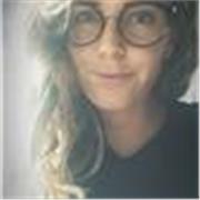 Donne cours de français ou correction de copies