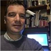 Mi rivolgo agli studenti della scuola superiore per insegnare educazione civica e diritto, e agli studenti universitari diritto