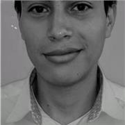 Profesional en teoría del derecho, especialista en resolución de conflictos y asesoría jurídica  académico