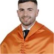 Actual estudiante del Grado de Finanzas y Contabilidad en la Universidad de Granada, con un buen manejo en las matemáticas.